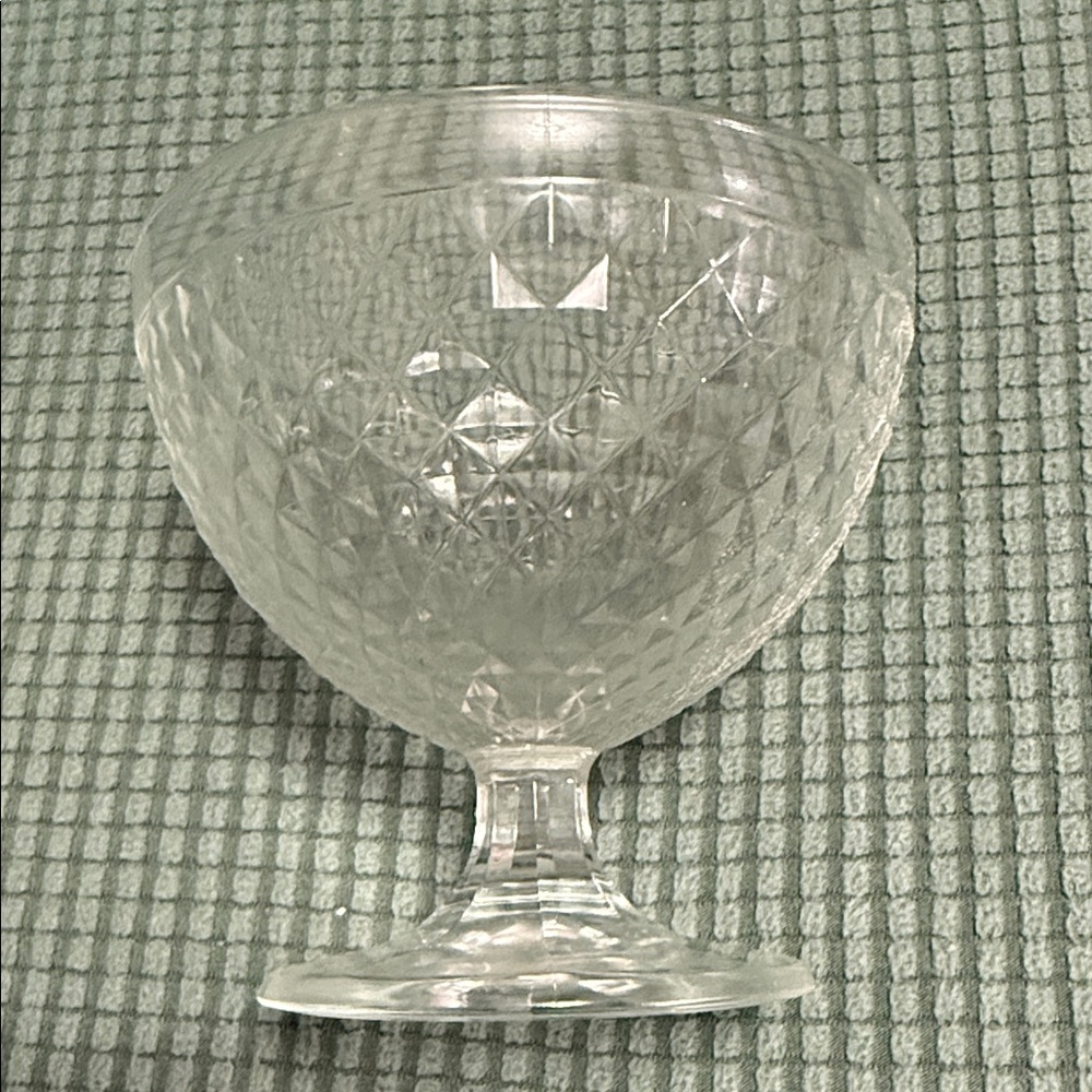 IKEA Clear Glass Serving Bowl
